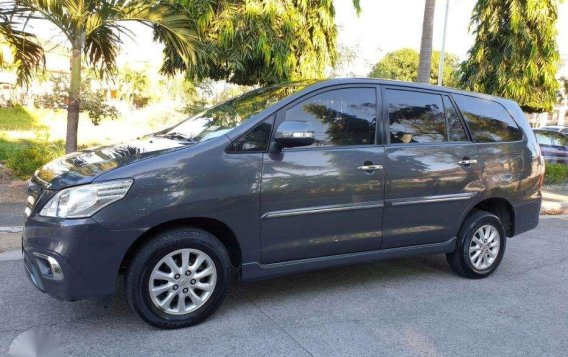 Toyota Innova 2014 V for sale -1