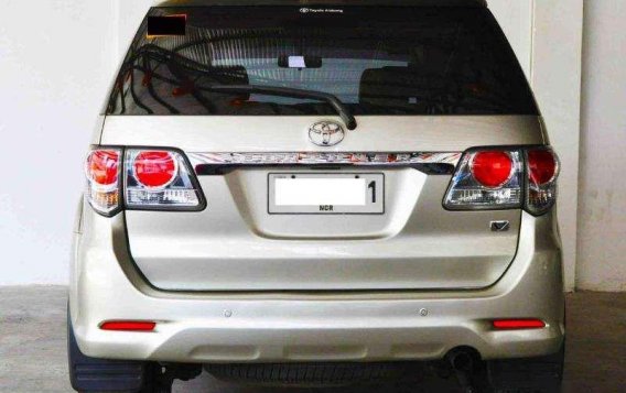 2014 Toyota FORTUNER V for sale -4