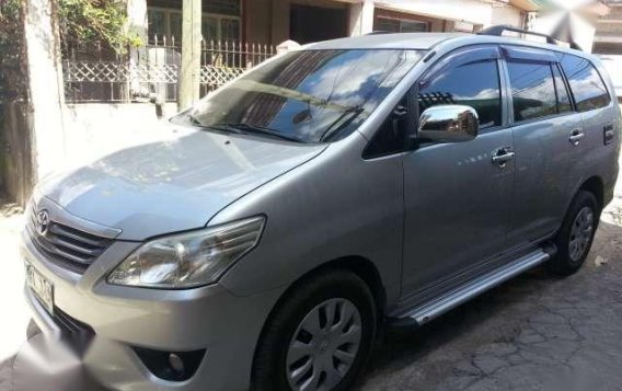 Toyota Innova 2.5 E 2013 diesel AT for sale 