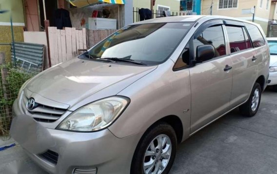 2011 Toyota Innova E for sale-2