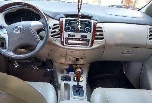 Toyota Innova 2.5V 2012 for sale -1