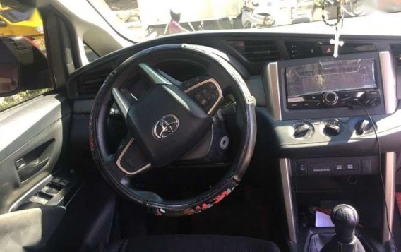 Toyota Innova 2.8 E 2016 for sale-8