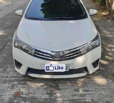 Toyota Corolla Altis E 1.6 Manual Dual VVTi 2015-2