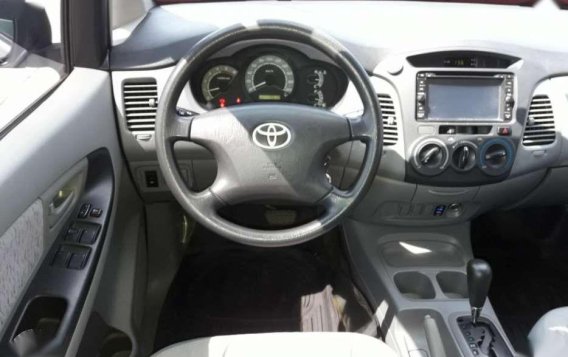 Toyota Innova E 2010 for sale -2