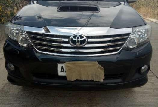 Toyota Fortuner V 2014 for sale