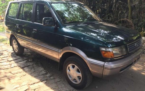 Toyota Revo 2000 For sale