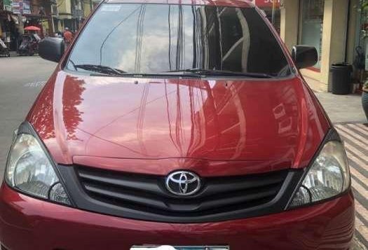 Toyota Innova E 2010 for sale 