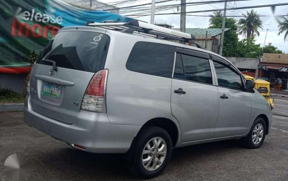 Toyota Innova 2012 for sale-11