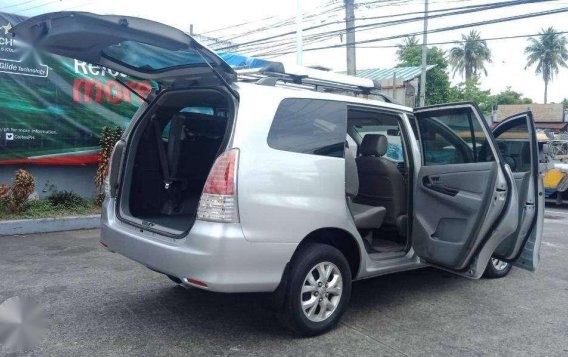 Toyota Innova 2012 for sale-2