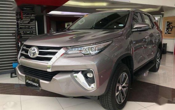 Toyota Fortuner 2.4 4X2 V Dsl AT 2019 for sale