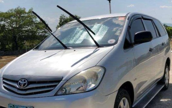 Toyota Innova J 2011 for sale-1