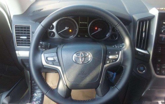 2019 Toyota Land Cruiser Full Option 45 Dsl AT V8 for sale-3
