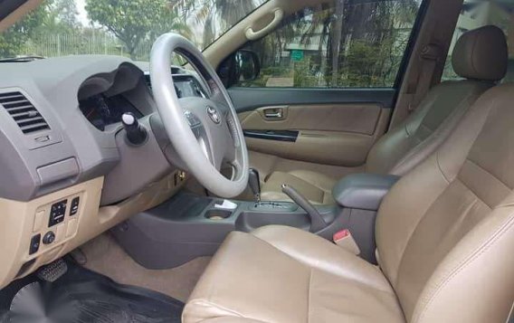 2013 Toyota Fortuner G 4x2 AT for sale -3