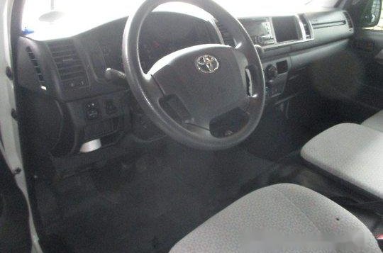 Toyota Hiace 2015 for sale -3