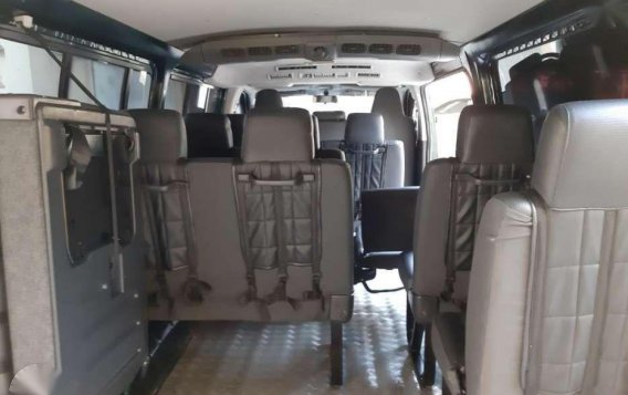 2011 Toyota Hiace Commuter for sale-10