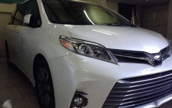 2019 Brand new Toyota Sienna AWD automatic for sale-1