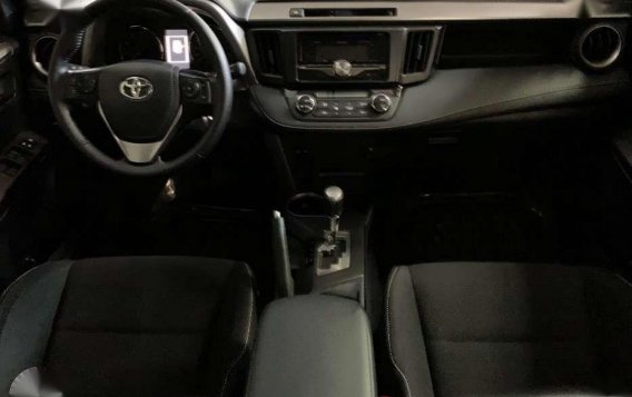 2017 Toyota RAV 4 2.5 Active 4x2 Automatic -11
