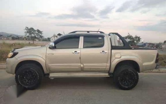 Toyota Hilux 4x4 2013 for sale-3