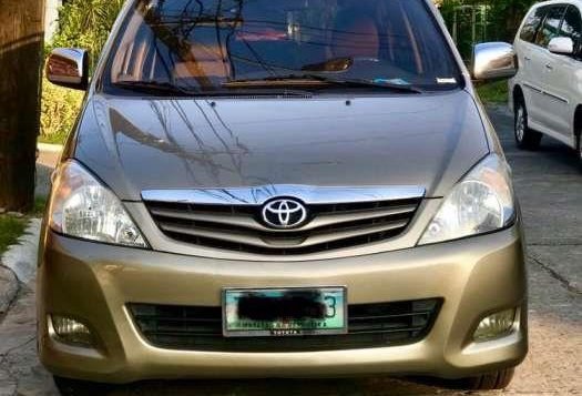 2011 Toyota Innova G AT for sale