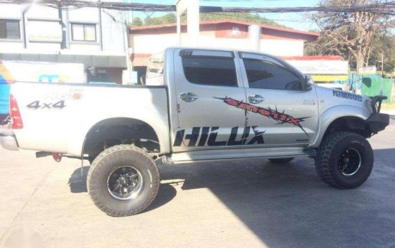 Toyota HILUX 2006 model 4X4 AUTOMATIC for sale-4