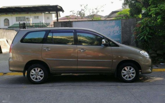 2011 Toyota Innova G for sale-8