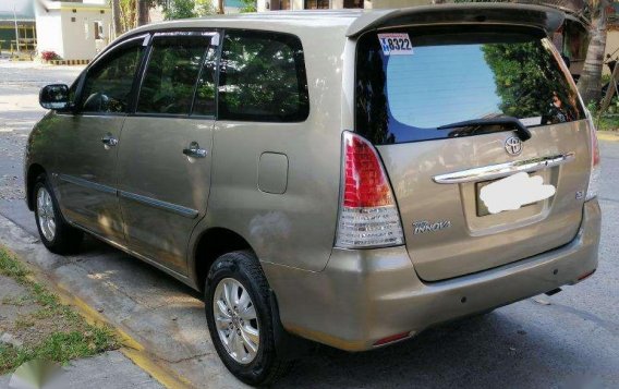 2011 Toyota Innova G for sale