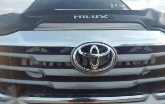 Toyota Hilux 4x4 2013 for sale-2