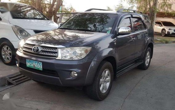 2011 TOYOTA FORTUNER FOR SALE