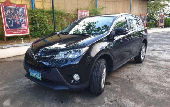 2013 Toyota RAV4 4x2 Automatic for sale 