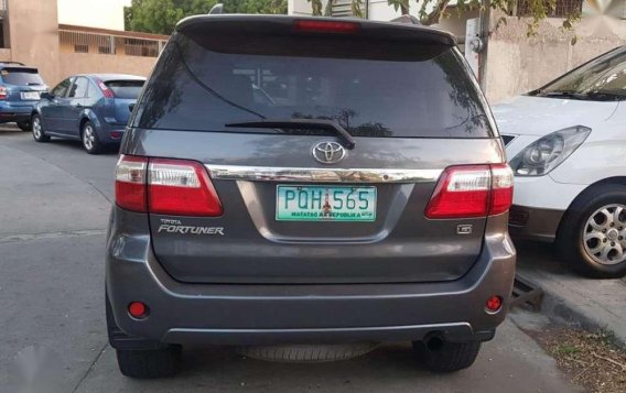 2011 Toyota Fortuner G Diesel for sale -4