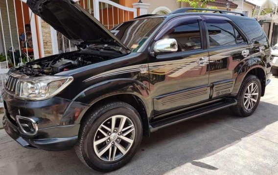 Toyota Fortuner 2.5G 2010 for sale-10