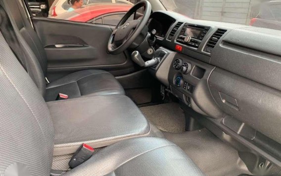 2017 Toyota Hiace 3.0 Commuter for sale
