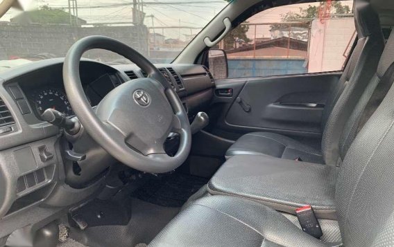 2017 Toyota Hiace 3.0 Commuter for sale-2