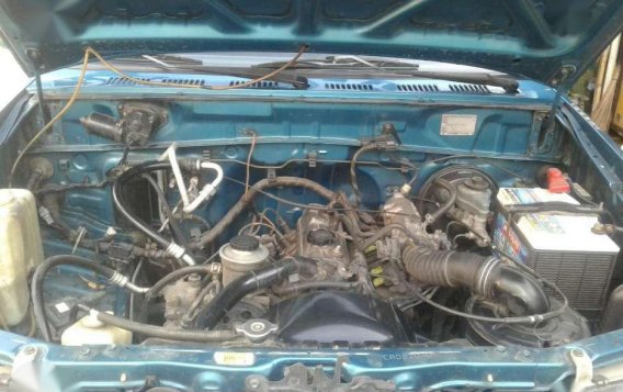 Toyota Revo SR 2000 for sale-10