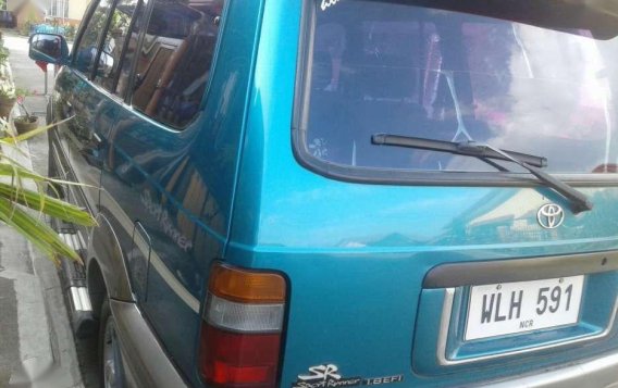 Toyota Revo SR 2000 for sale-2