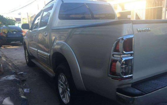 For sale Toyota Hilux 4x4 automatic 2015-2