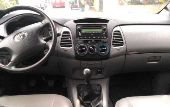 Toyota Innova 2011 for sale-2