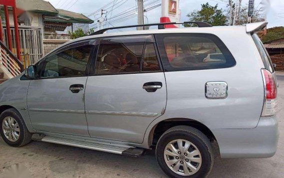 Toyota Innova 2012 for sale-2