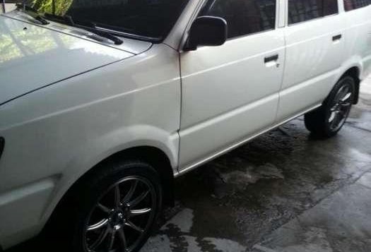 Toyota Revo dlx DIESEL 1999 for sale-1