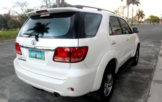2006 Toyota Fortuner V DSL Automatic for sale -9