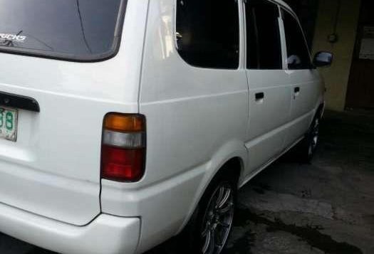 Toyota Revo dlx DIESEL 1999 for sale-4