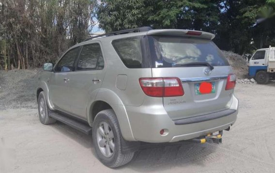 2009 Toyota Fortuner G for sale -6