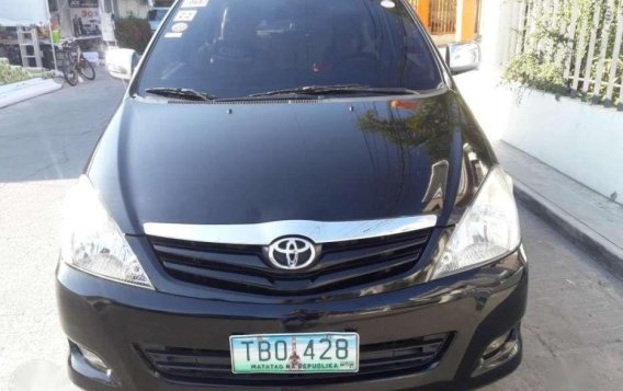 Toyota INNOVA 2011 for sale-2