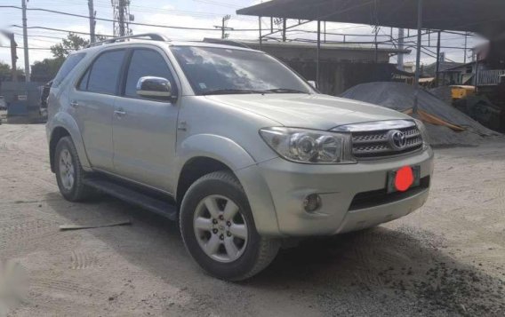 2009 Toyota Fortuner G for sale -1