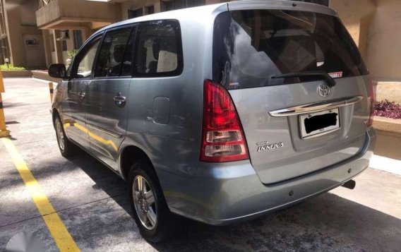 Toyota Innova V 2008 Top of the line for sale -2