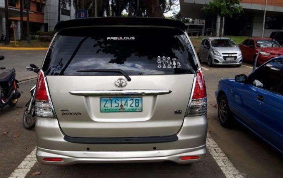 Toyota Innova G 2009 for sale-9