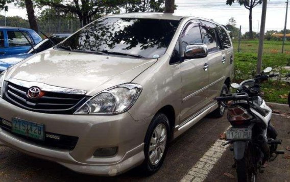 Toyota Innova G 2009 for sale-10