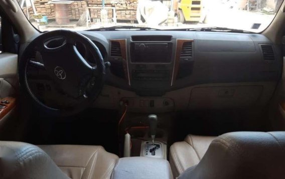 2009 Toyota Fortuner G for sale -7