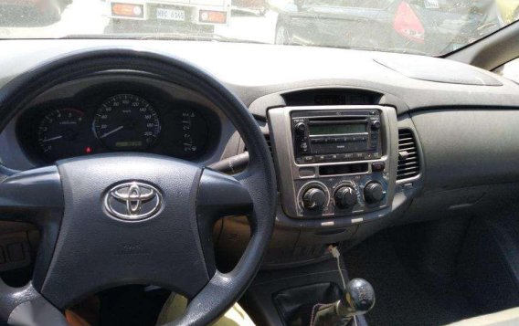 2013 Toyota Innova for sale-6