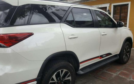 Toyota Fortuner TRD 2018 for sale-3